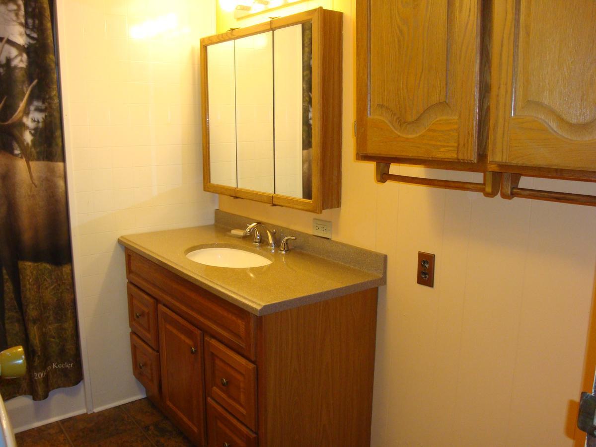 Yellowstone Wildlife Cabins 웨스트 엘로스톤 외부 사진